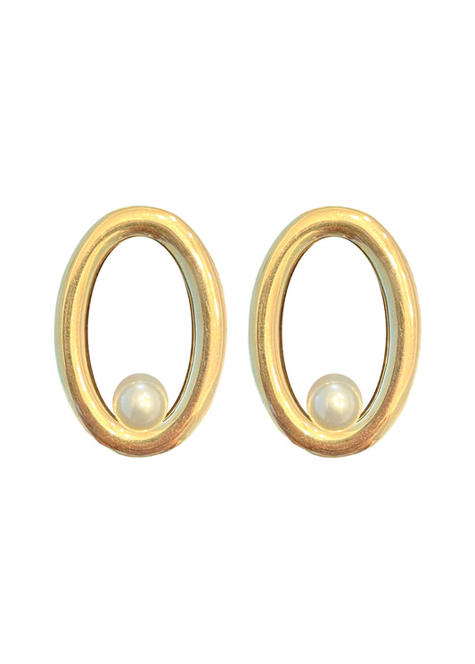 Gold Oval Hoop Earrings with Pearl